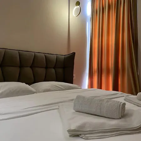 Central Apartament Apartment *